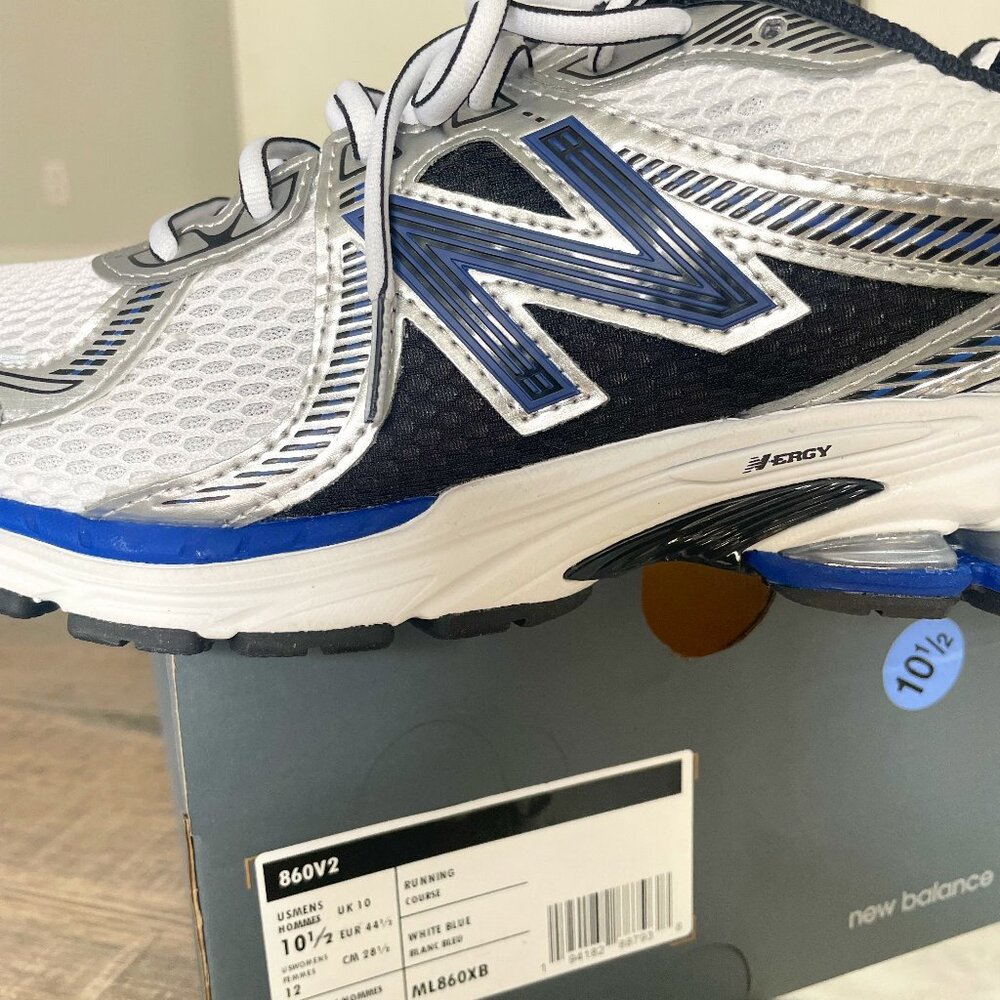 New Balance 10.5 Running Course White Blue